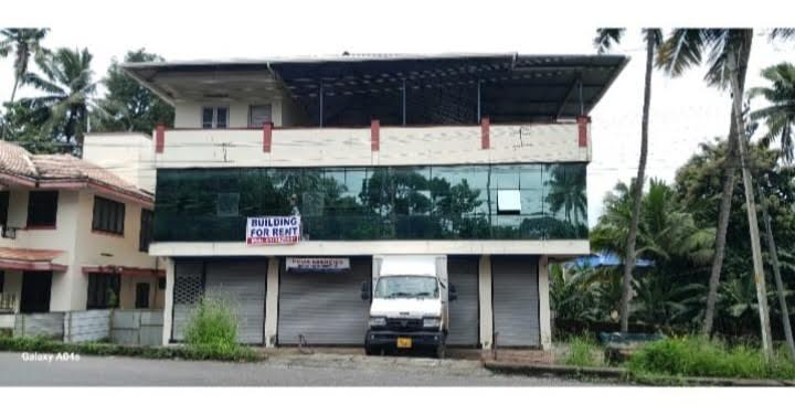 COMMERICAL SPACE FOR RENT VEMBAYAM in Palayam - Image 2