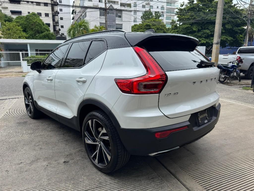 Volvo XC40 R DESING T5 2020 en Santo Domingo - Imagen 5