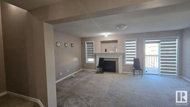 House Available as shown too move in in Edmonton - Image 2