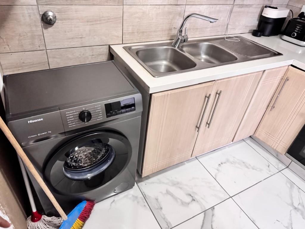 FULL ACCOMMODATION in Randburg - Image 6