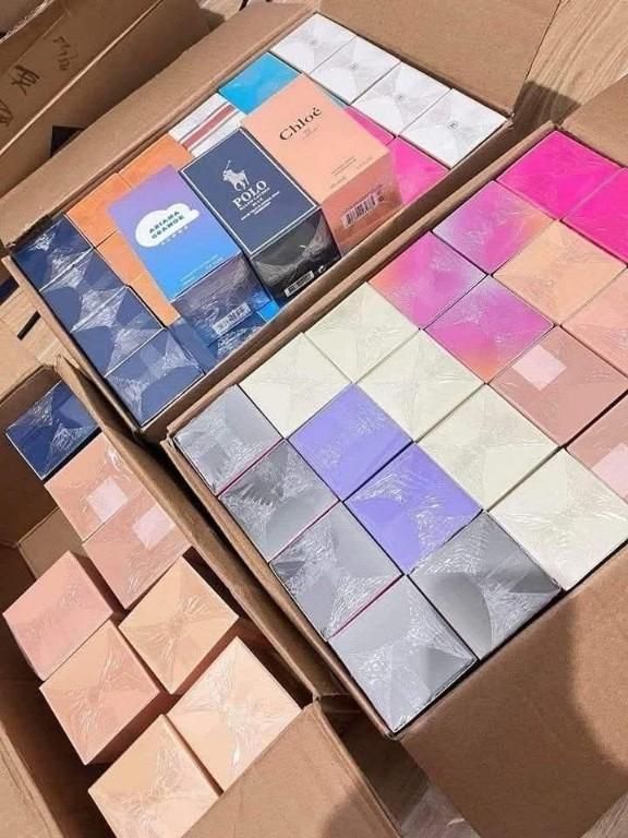 Pafums pallets liquidation in Downey - Image 3