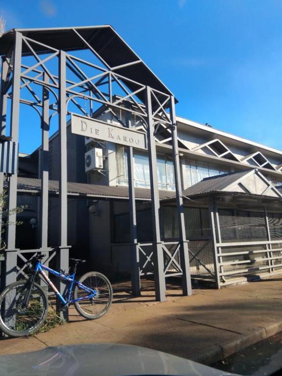 Apartment / Flat 1254-ref-769 for Sale in Die Bult, … in Beaufort West - Image 1