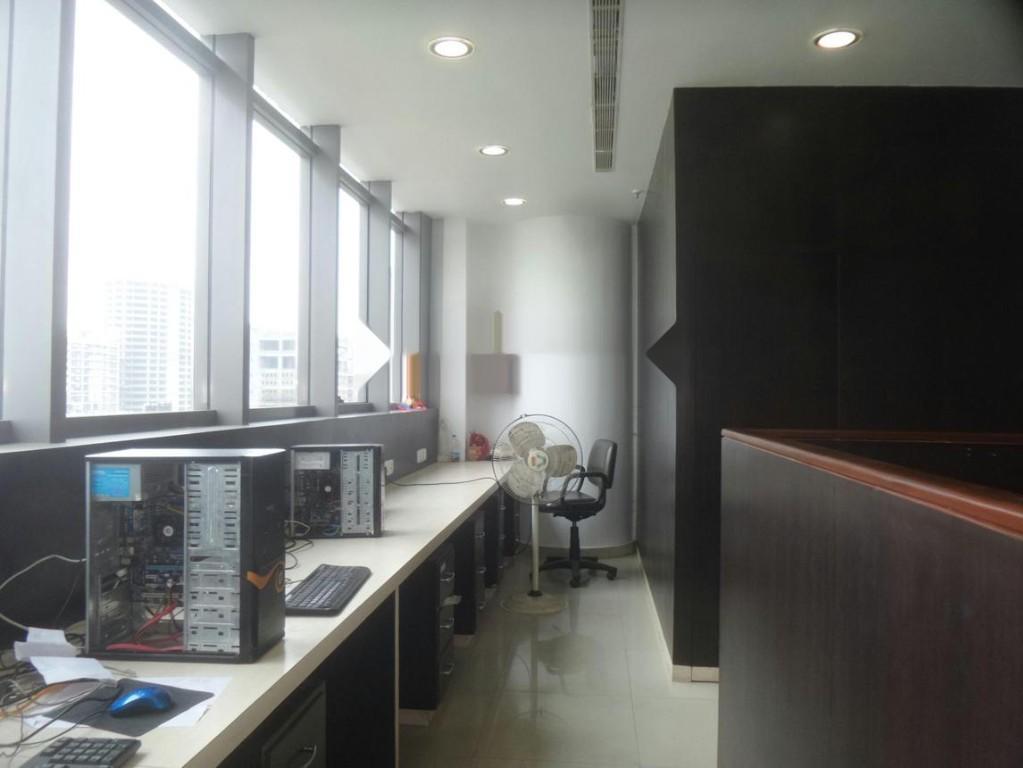Fully Furnished Office Space For Rent at Sec 5 in India - Image 1