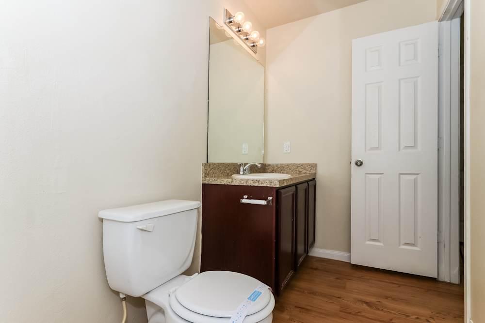 Spacious 3BR/2BA Apartment for Rent in Katy, TX – Move-In Ready! in United States - Image 4