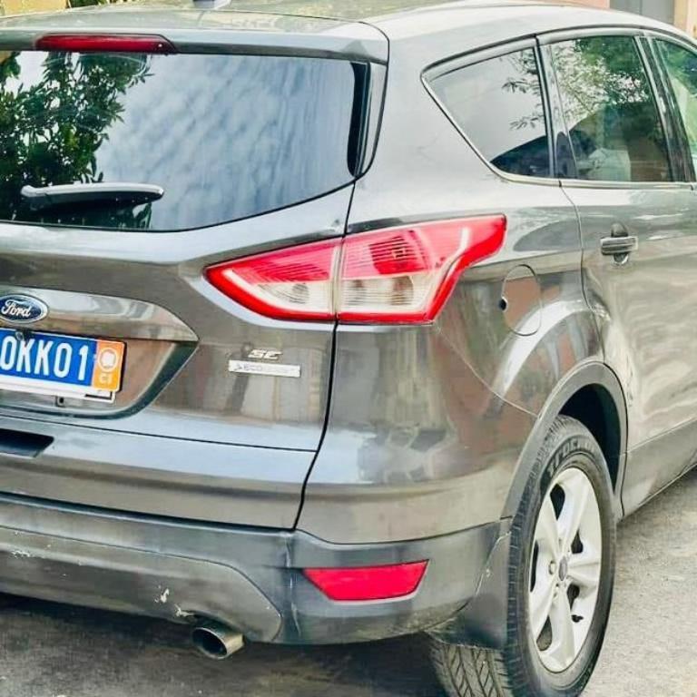 Ford Escape en vente à Abidjan - Photo 4