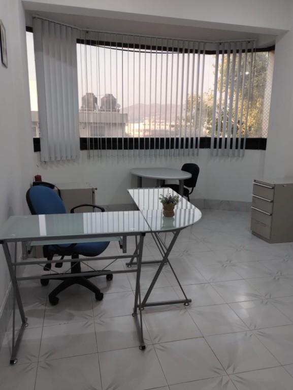 AMPLIA OFICINA CON MOBILIARIO BÁSICO Y SERVICIOS EN RENTA en Toluca - Imagen 5