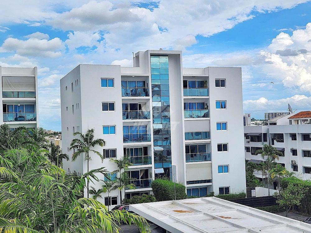 TORRE ASCENSOR Y PLANTA FULL CON PISCINA RINCON LARGO STGO. en Licey al Medio - Imagen 1