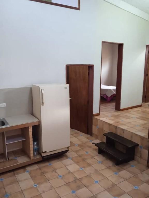 Alquilo apartamento anexo independiente en San Diego. (a damas) en Guacara - Imagen 2