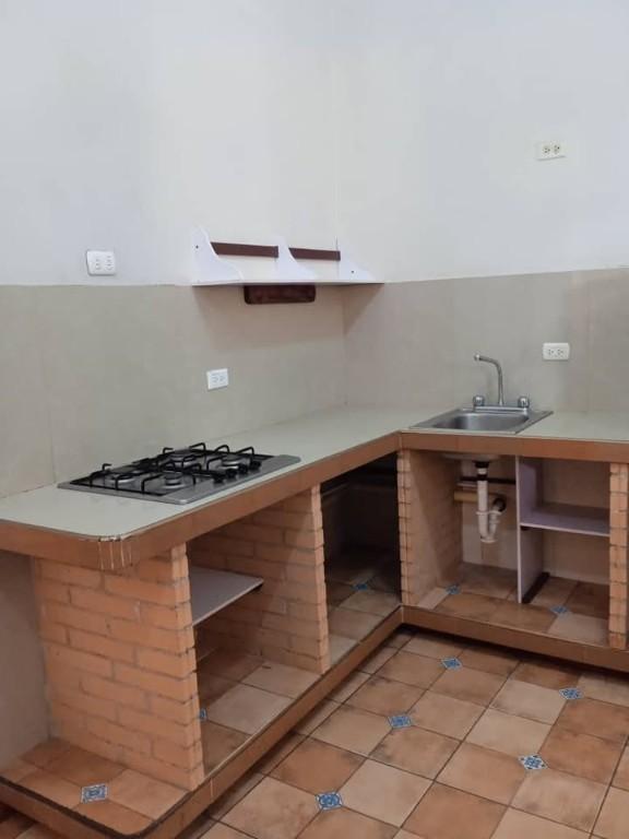 Alquilo apartamento anexo independiente en San Diego. (a damas) en Guacara - Imagen 3