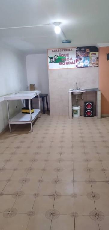 Alquilo local comercial en Avenida principal Urb, La Esmeralda. en Guacara - Imagen 3