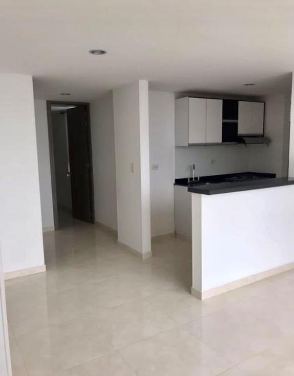 VENTA APARTAMENTO SAN ALONSO. EDIFICIO PLATINIUM en Piedecuesta - Imagen 3