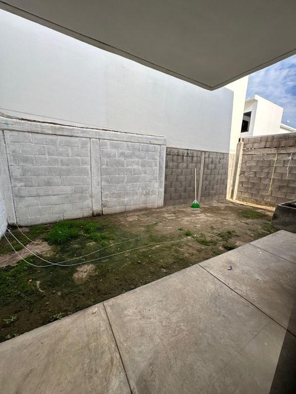 SE RENTA CASA EN SECTOR LA CONQUISTA en Navolato - Imagen 12
