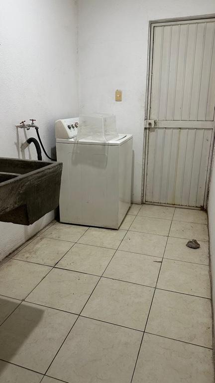 SE RENTA CASA EN RESIDENCIAL MONTECARLO en México - Imagen 8