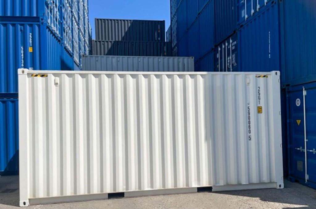 STORAGE CONTAINERS AVAILABLE FOR SALE in Alberton - Image 2