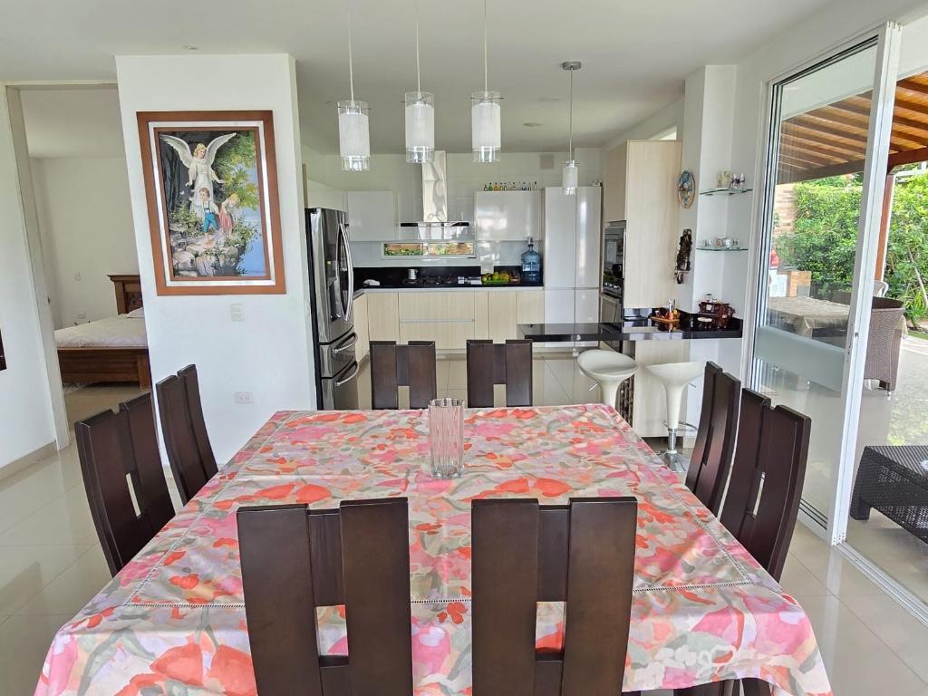 VENTA CASA PIEDECUESTA. CONDOMINIO HACIENDA SAN MIGUEL en Piedecuesta - Imagen 2