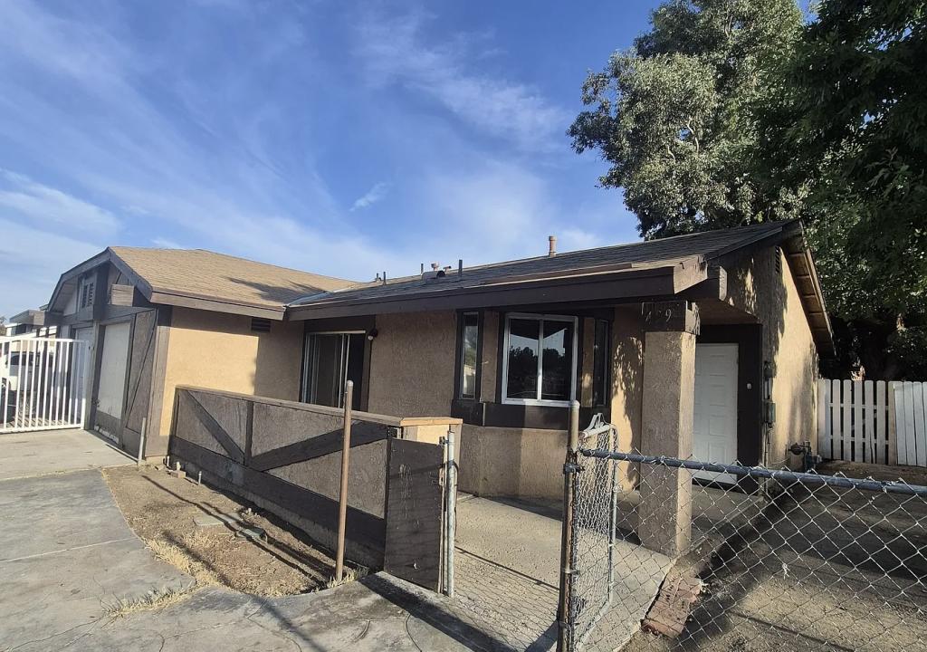 House for Rent in Perris, California, Ref# 202098220 in Perris - Image 1