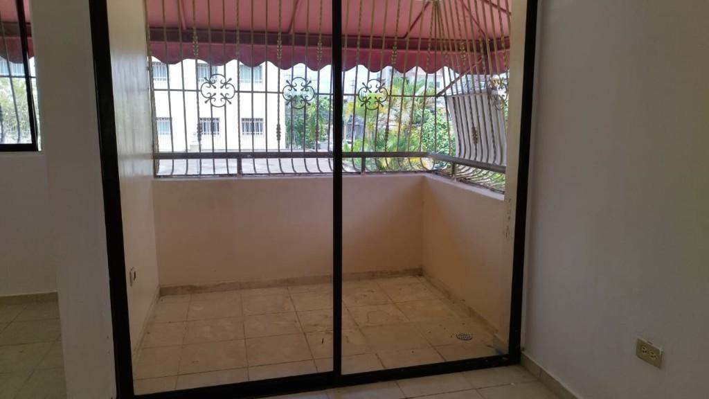 VENTA DE APARTAMENTO ALMA ROSA I en la República Dominicana - Imagen 2