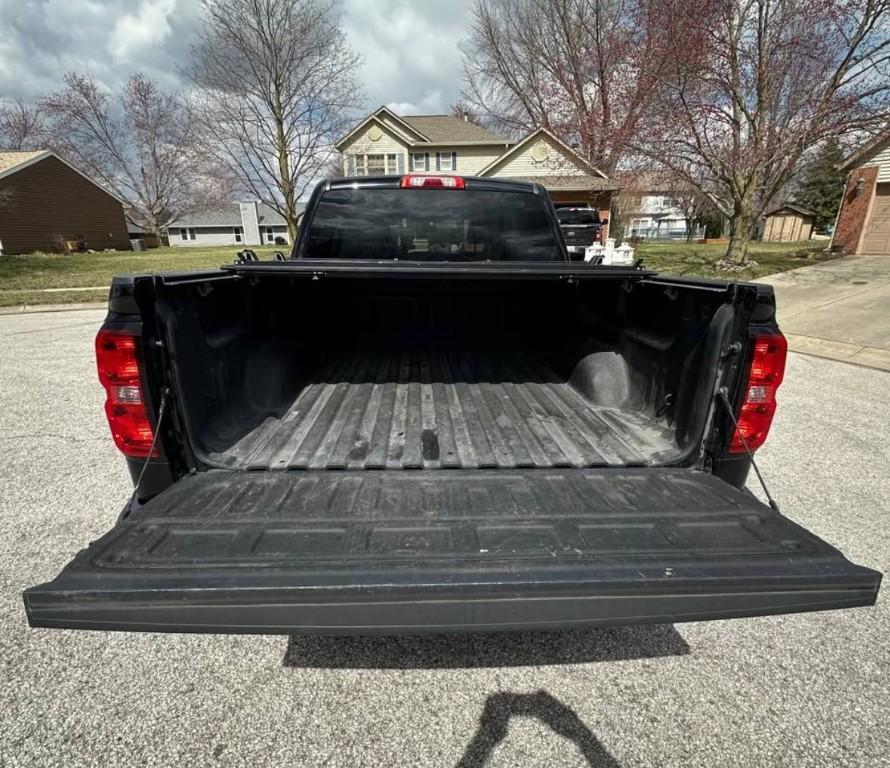 PICKUP TRUCK FOR SALE OR FOR RENTAL in Cleveland - Image 4