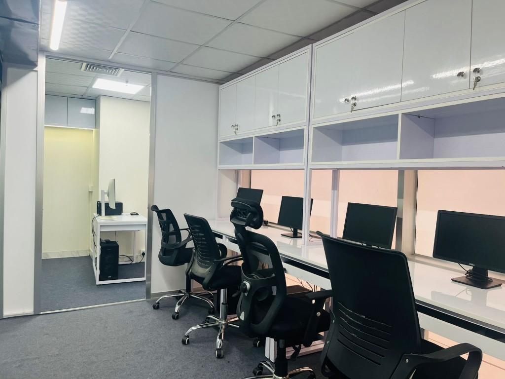 Furnished Office Space Rent In Bashundhara R/A,Dhaka in Bangladesh - Image 3
