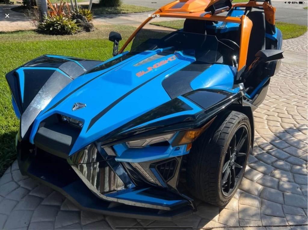 2020 Polaris Slingshot in Canada - Image 4