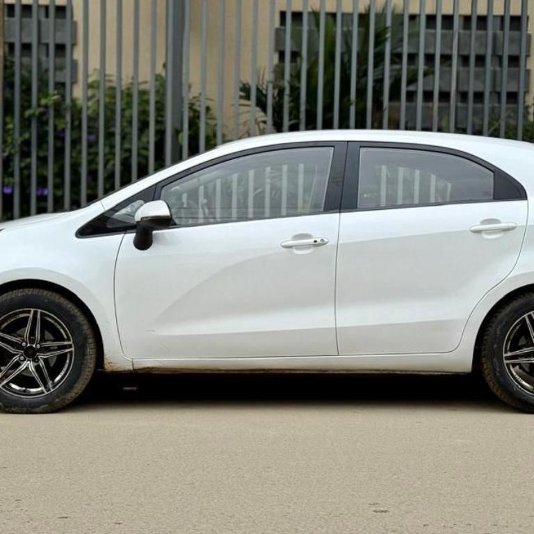 Kia Rio en vente à Abidjan - Photo 3
