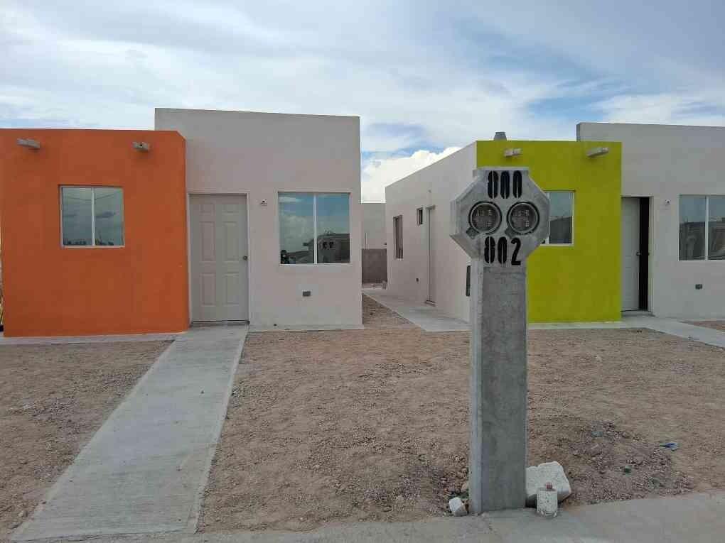Inmueble en venta en esquina en fraccionamiento Puerta Grande en Reynosa - Imagen 1