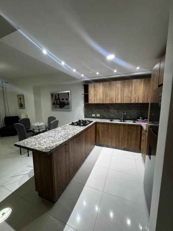 APARTAMENTO EN RENTA BELLA VISTA, AREA SOCIAL CON PISCINA, 1HAB. en Santo Domingo - Imagen 6