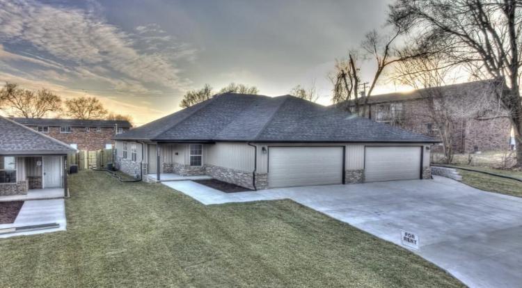 House for Rent in Springfield, Missouri, Ref# 202023346 in Springfield - Image 1