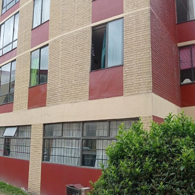 VENTA APARTAMENTO SUBA 2 PISO CONJUNTO RESIDENCIAL en Chía - Imagen 1