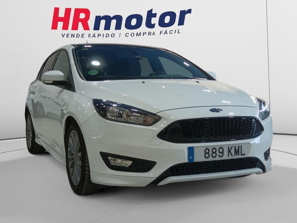 Ford Focus ST-Line R&b en Alfafar - Imagen 1