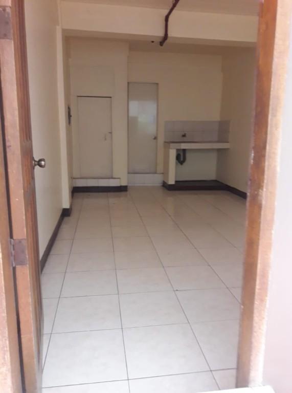 PHP10K - STUDIO TYPE FOR RENT AT PIO DEL PILAR MAKATI CITY in Pansol - Image 6