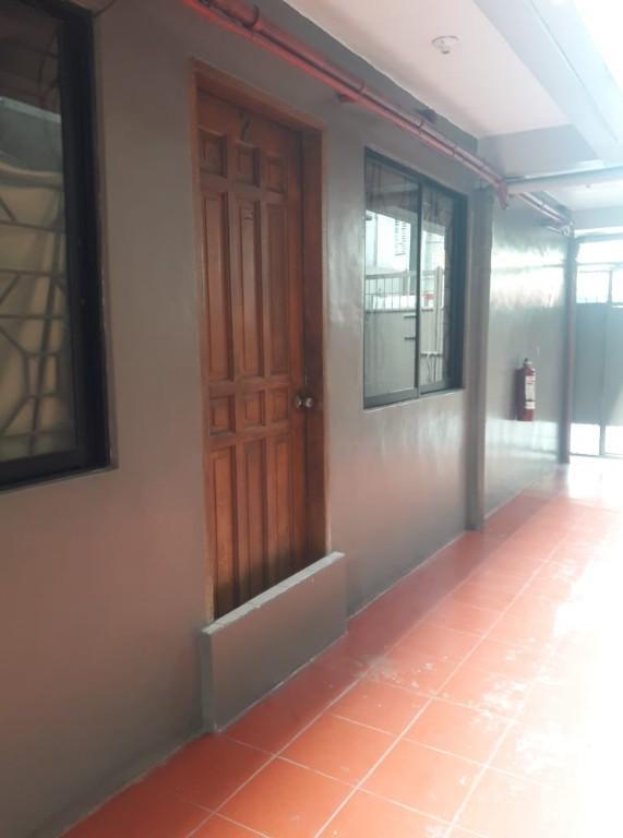 PHP10K - STUDIO TYPE FOR RENT AT PIO DEL PILAR MAKATI CITY in Pansol - Image 12