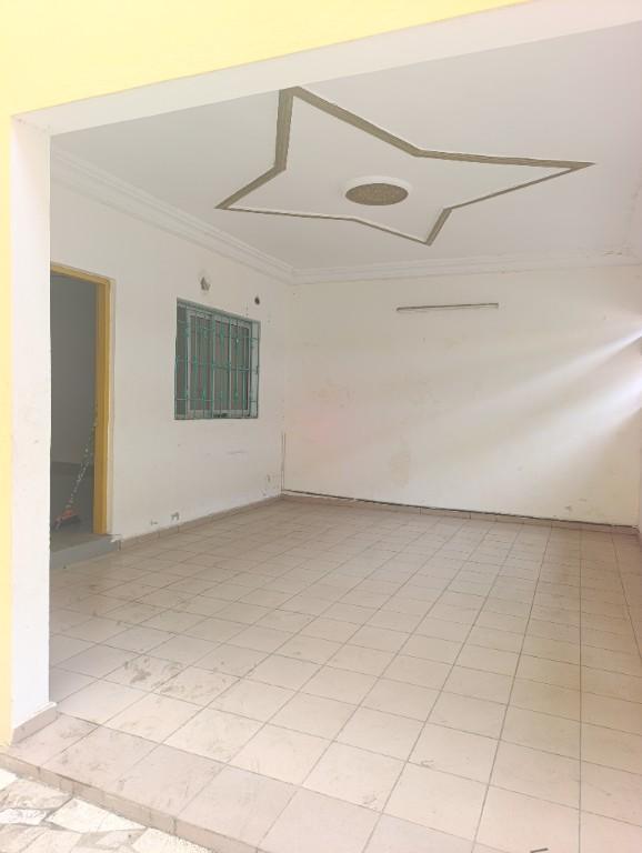 VILLA DUPLEX 7 PIÈCES À COCODY RIVIERA 3 CAP NORD à Abidjan - Photo 4