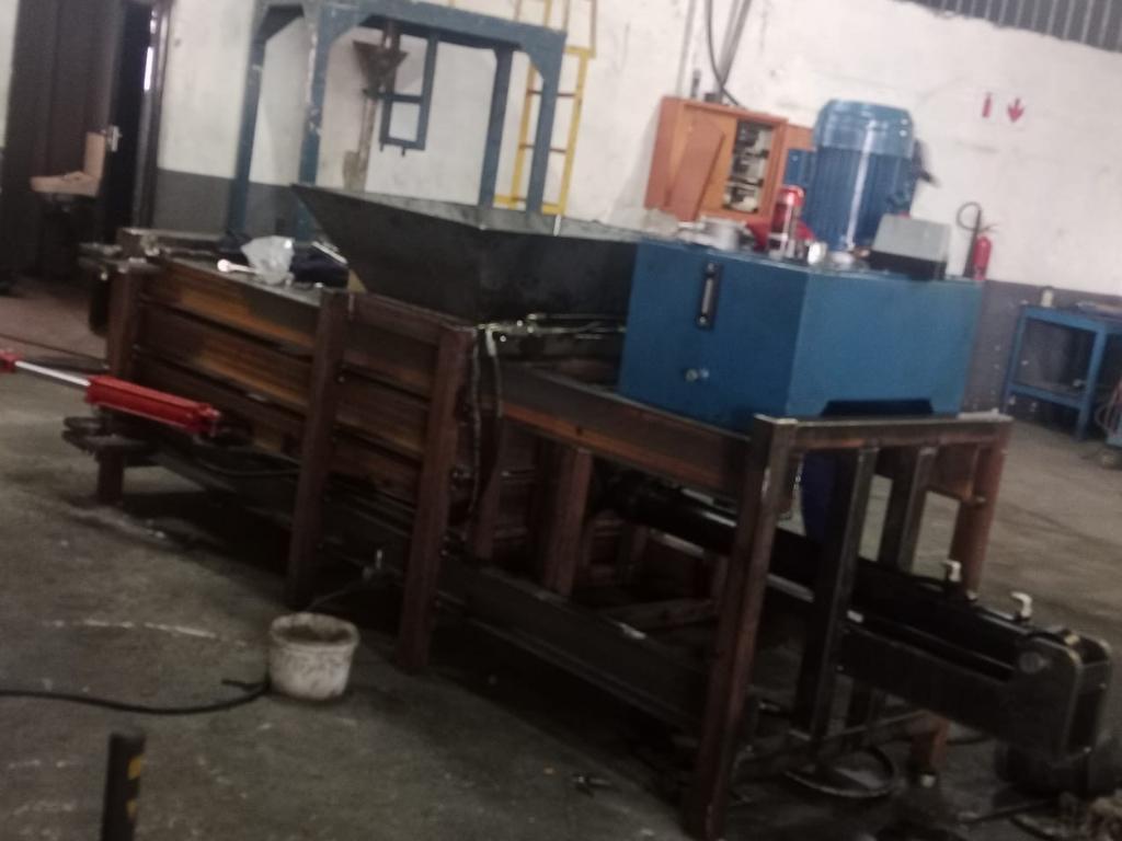 Hydraulic Baling Machine in Benoni - Image 2