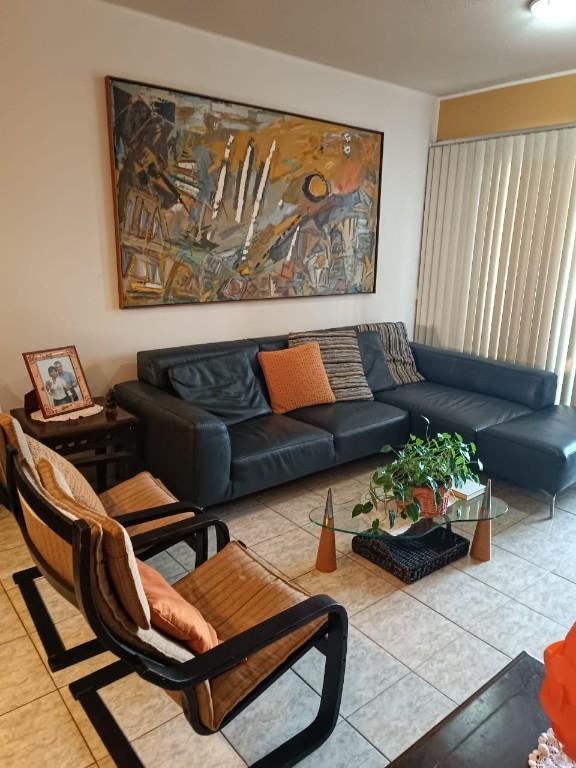 APARTAMENTO EN VENTA en Guanta - Imagen 2