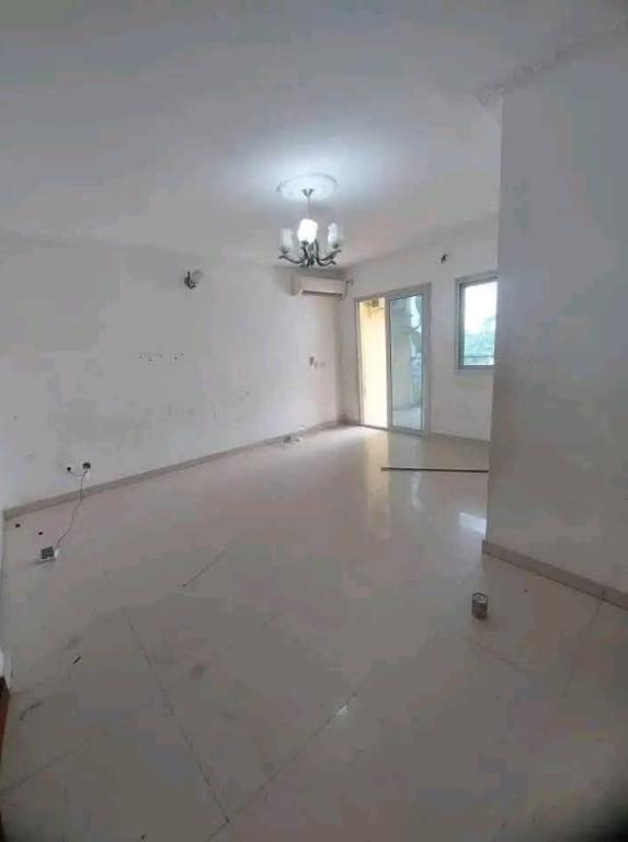 APPARTEMENT HAUT STANDING – BONANJO PRIX 450MILLE à Douala - Photo 4