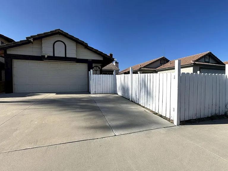 House for Rent in Perris, California, Ref# 202099249 in Perris - Image 1