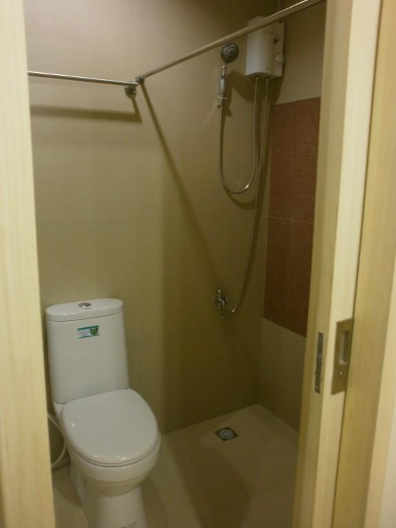 2 BR Condo Unit Available for Rent in Cubao in Pansol - Image 7