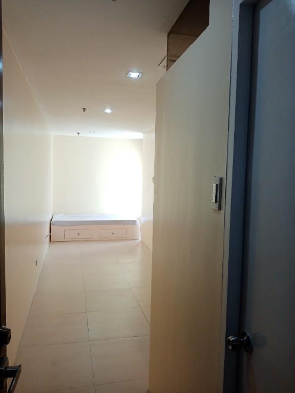 Studio Type Unfurnished For Rent in Cubao in Lower Bicutan - Image 1