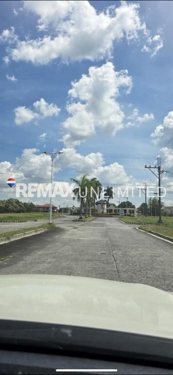 For Sale Eagle Ridge Executive, General Trias Cavite in Kawit - Image 4