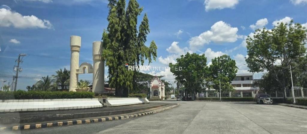 For Sale Eagle Ridge Executive, General Trias Cavite in Kawit - Image 1