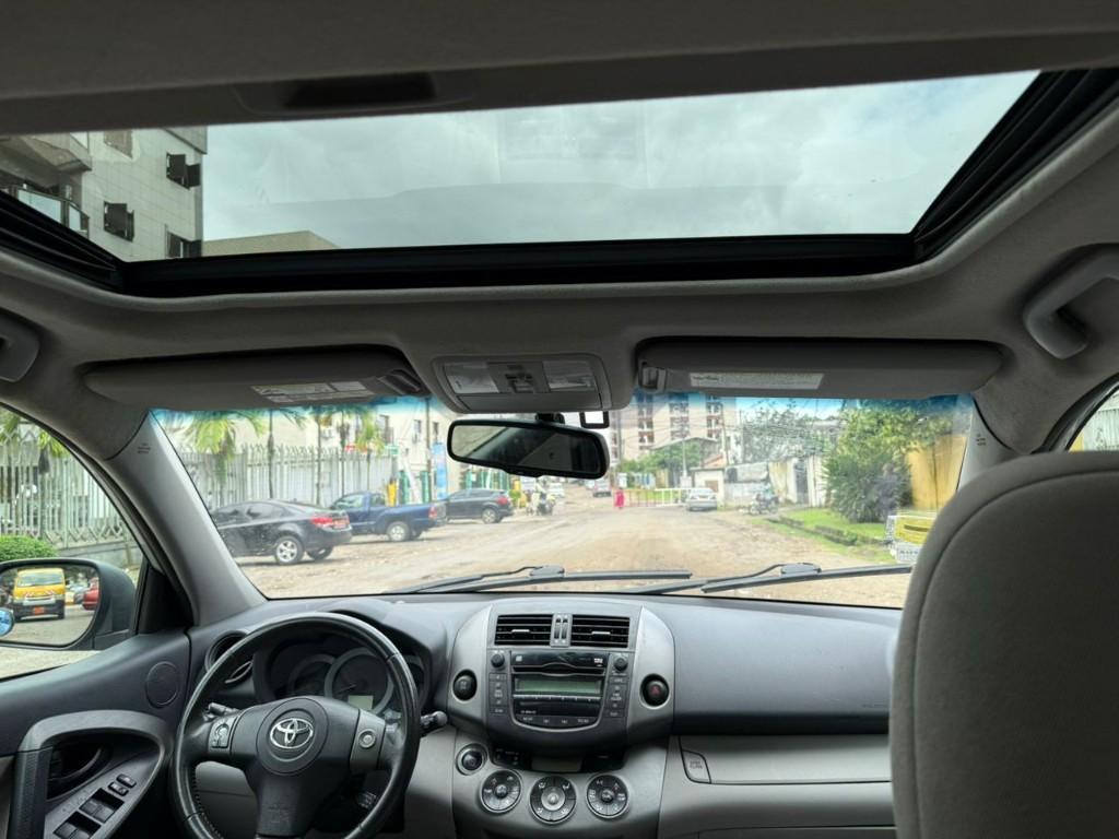 Toyota RAV4 Année 2011 Edition limitée au Cameroun - Photo 5