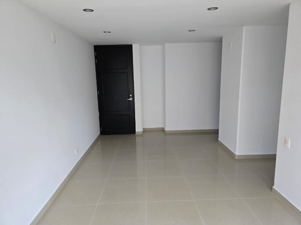 VENTA APARTAMENTO CABECERA. EDIFICIO SIMONETTA en Bucaramanga - Imagen 2