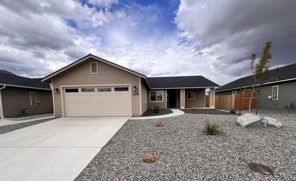 House for Rent in Dayton, Nevada, Ref# 202099341 in Carson City - Image 1