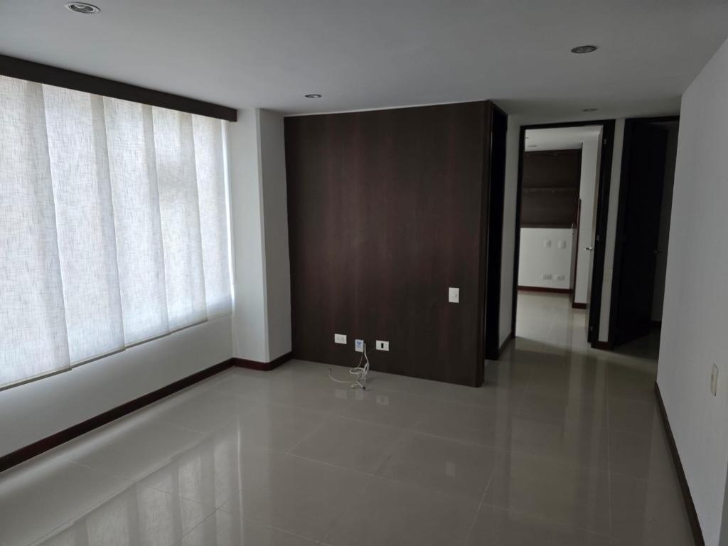 VENTA APARTAMENTO CABECERA. EDIFICIO SIMONETTA en Bucaramanga - Imagen 7