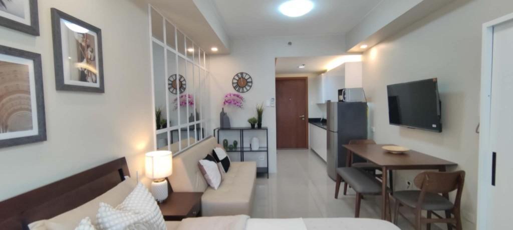 For Sale Condo Unit in Shell Residences in Cavite City - Image 1