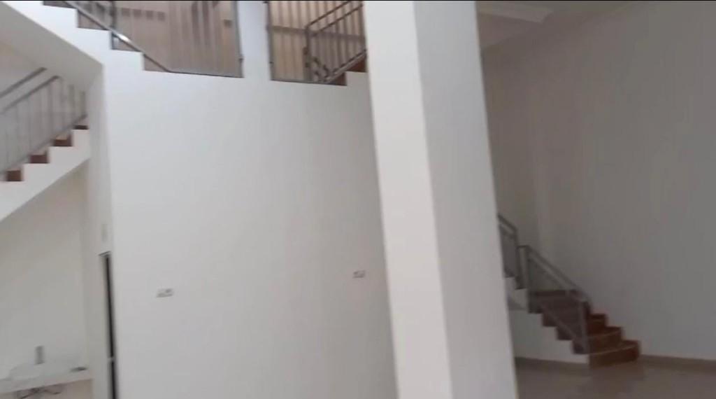 Disewakan Ruko gandeng baru lt 180 m2 kemayoran, jakarta pusat in Indonesia - Image 8