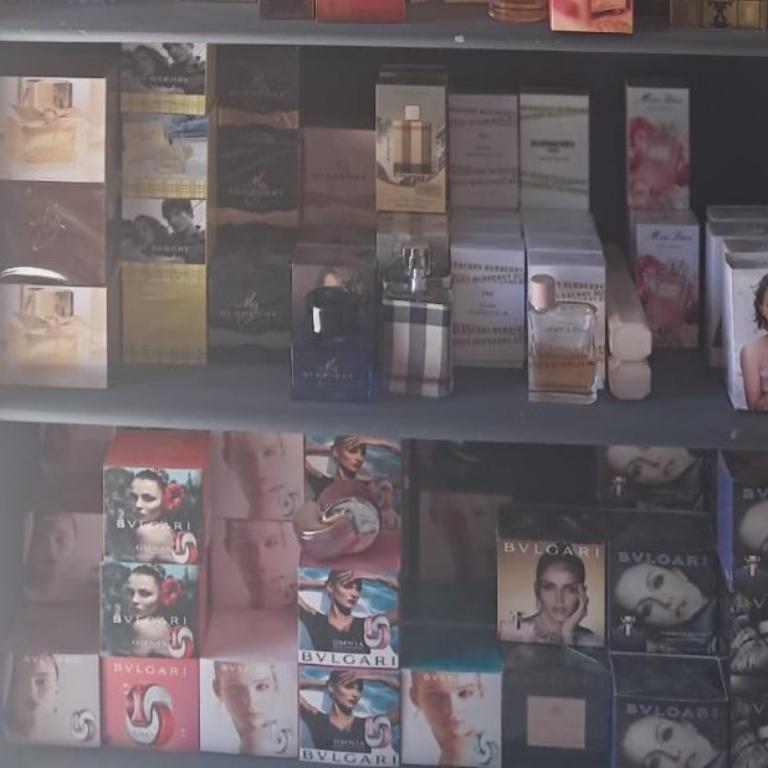 Perfumes Imported men's & Ladies R450 per 100ml in South Africa - Image 7