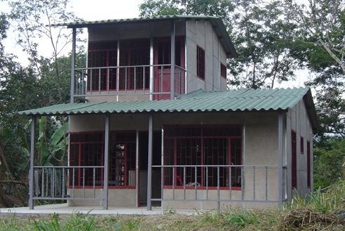 CASAS PREFABRICADAS DE DOS PISOS CAMPESTRES en Duitama - Imagen 1