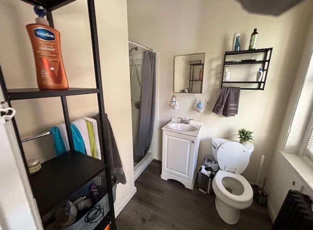 SPACIOUS PRIVATE STUDIO in Compton - Image 3